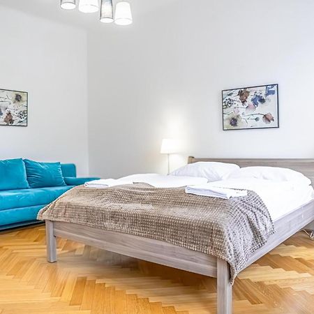 Comfortable 2Br Apt.-Near Wiener Stadthalle Extérieur photo