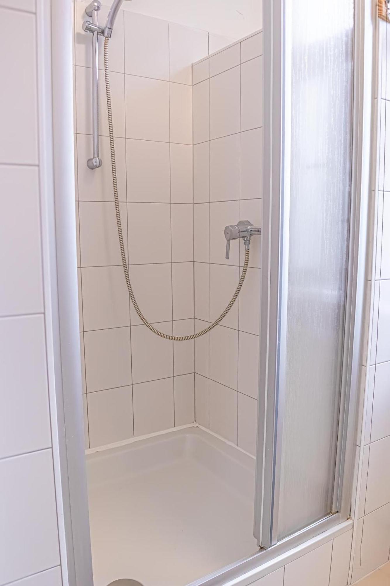 Comfortable 2Br Apt.-Near Wiener Stadthalle Extérieur photo