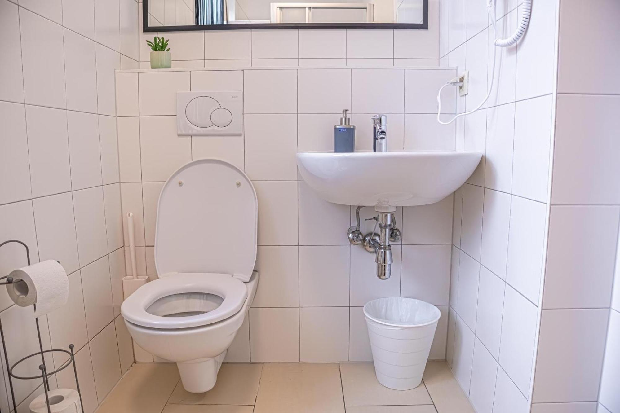 Comfortable 2Br Apt.-Near Wiener Stadthalle Extérieur photo