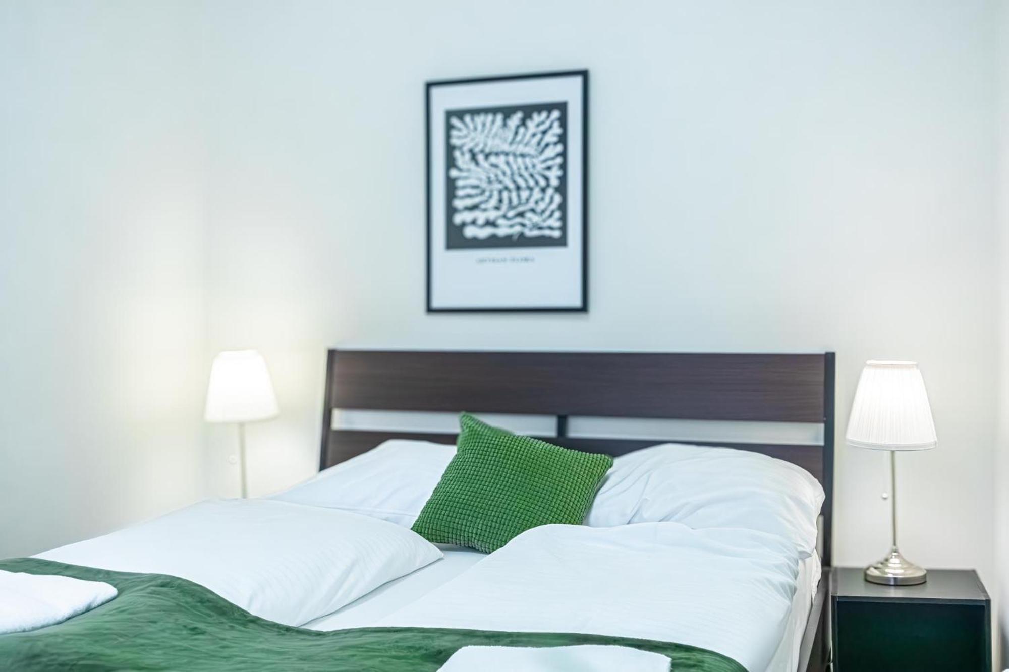 Comfortable 2Br Apt.-Near Wiener Stadthalle Extérieur photo